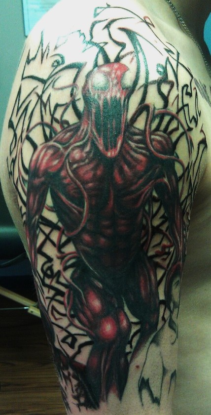 My venom vs carnage tattoo I recently got - art by Mark Bagley :  r/thevenomsite